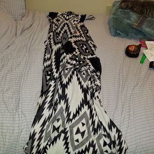 700) Rue21 womens cardigan/ vest